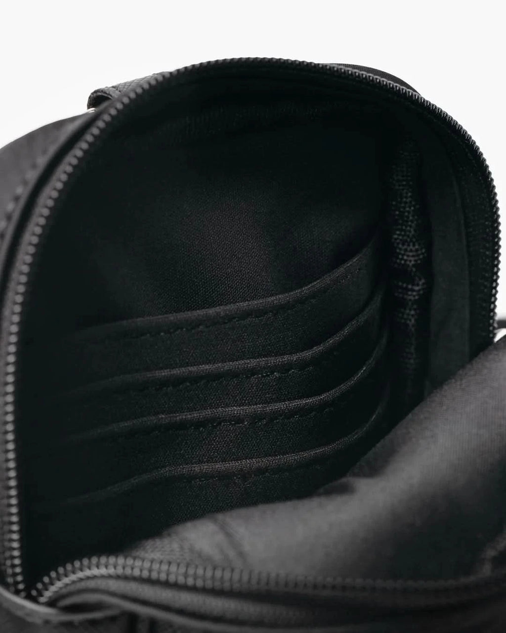 Rein - The Roamer Crossbody Bag